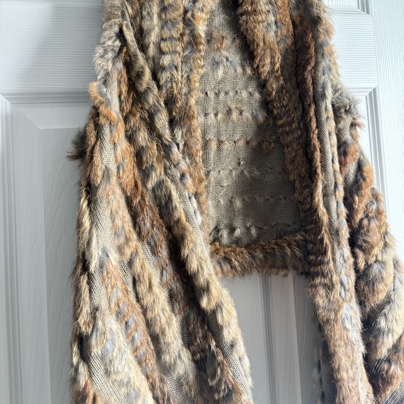Rudsak Rabbit Fur Vest - Picture 3 of 9